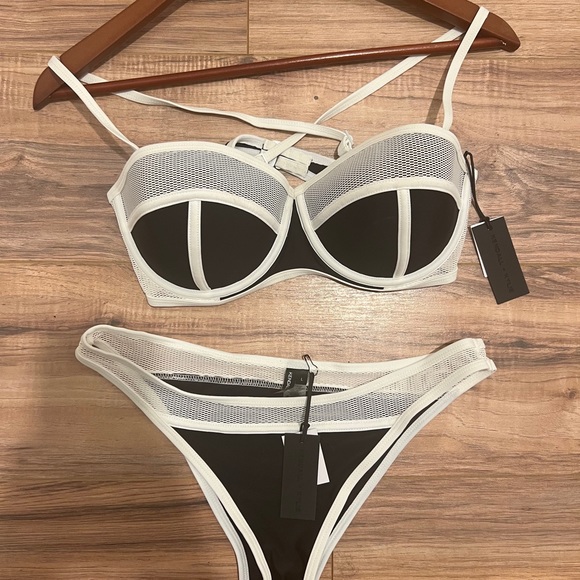 KENDALL + KYLIE NWT Sexy Underwire Bikini Set Black 2 Tone white Mesh L - Picture 5 of 9